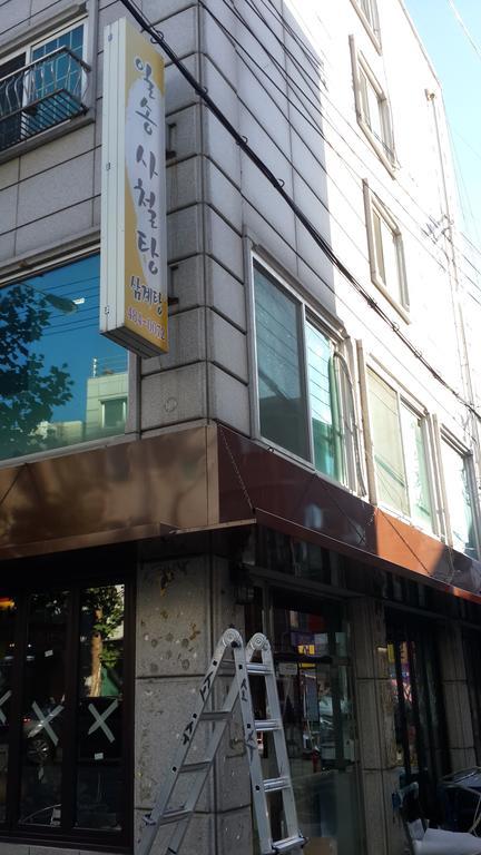 Guri Solo Residence In Central Seoul מראה חיצוני תמונה
